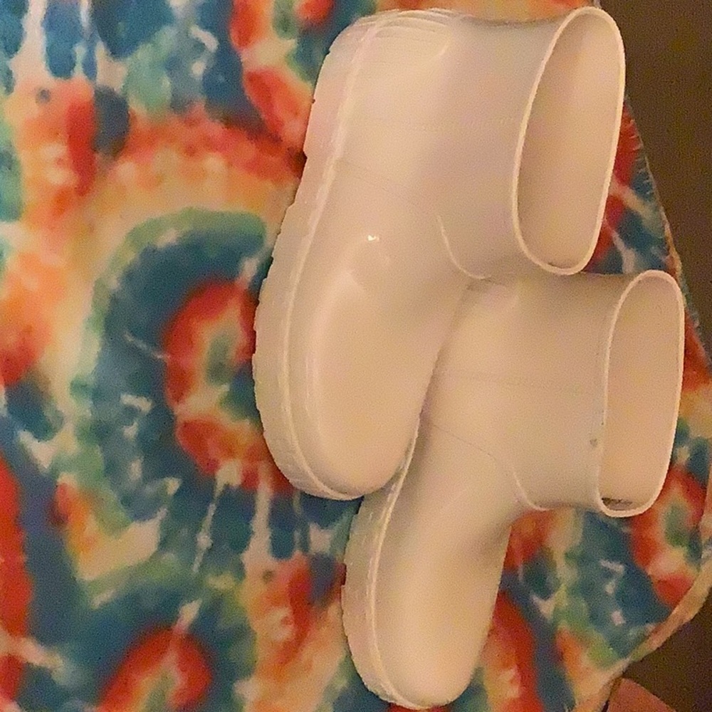 Women White Boots